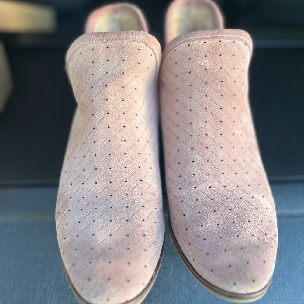 Women's Lucky Brand Pink Suede Slip-On Booties